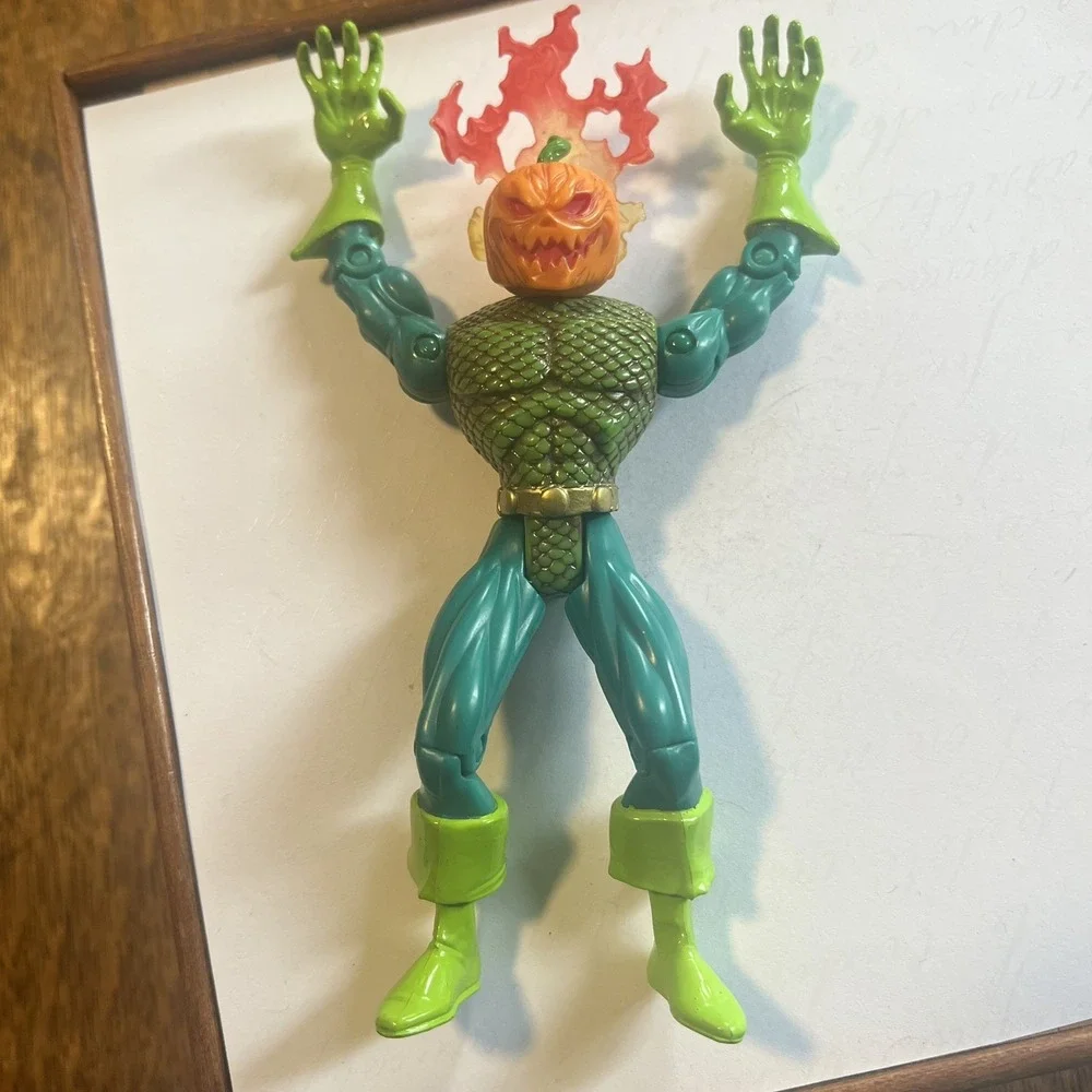 SPIDER-MAN Animated Series MAD JACK OLANTERN Toybiz Inc 1998 Marvel universe